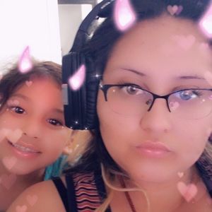 Meet your Posher, Estrella